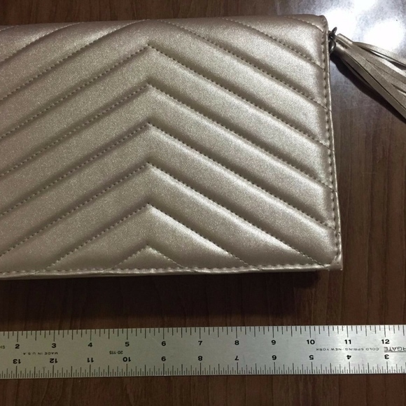 New Neiman Marcus Clutch Faux Leather Bag Purse - Picture 4 of 4